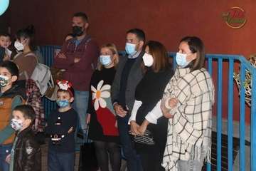 La alcaldesa de Telde alaba el ambiente mágico de la Casa de la Navidad/Francisco Javier Santana y TA.